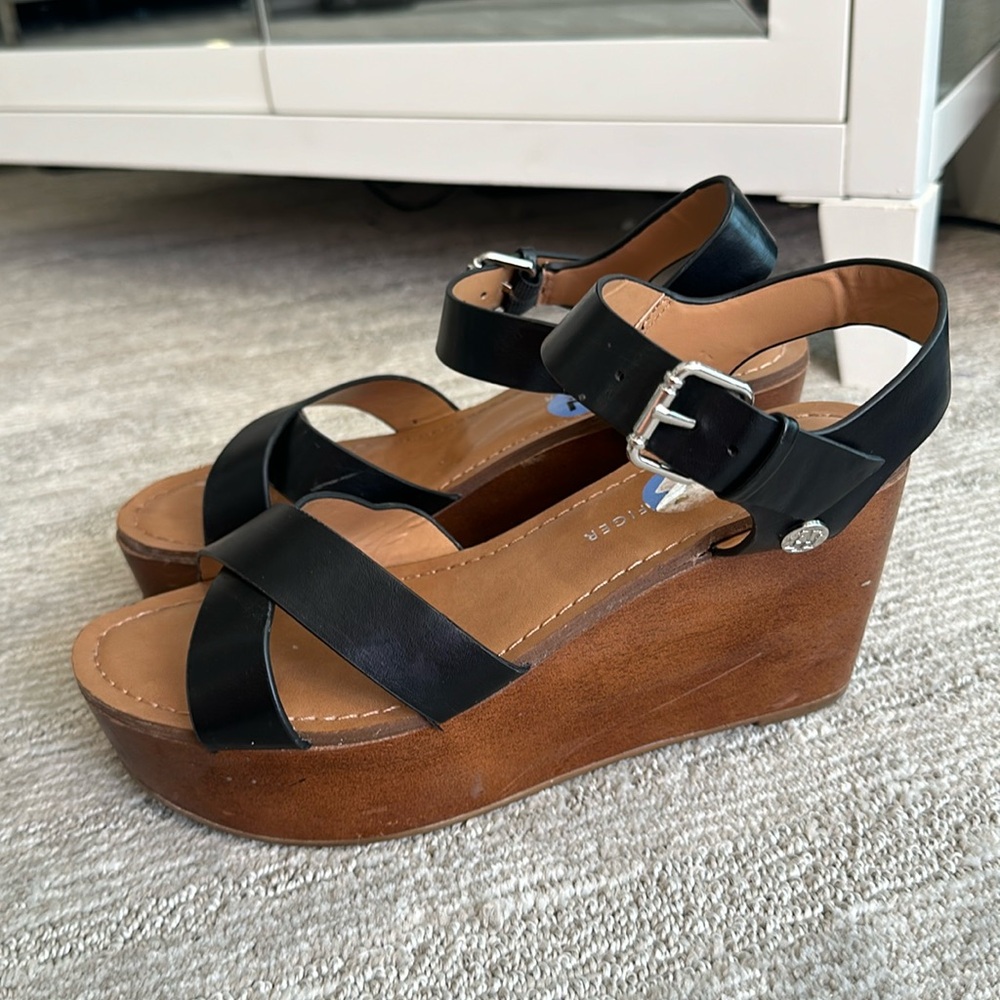 Tom Hilfiger wedges